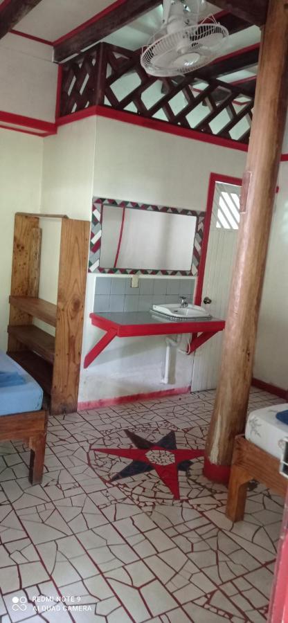 Отель Cabinas Talamanca Sa Puerto Viejo de Talamanca Экстерьер фото