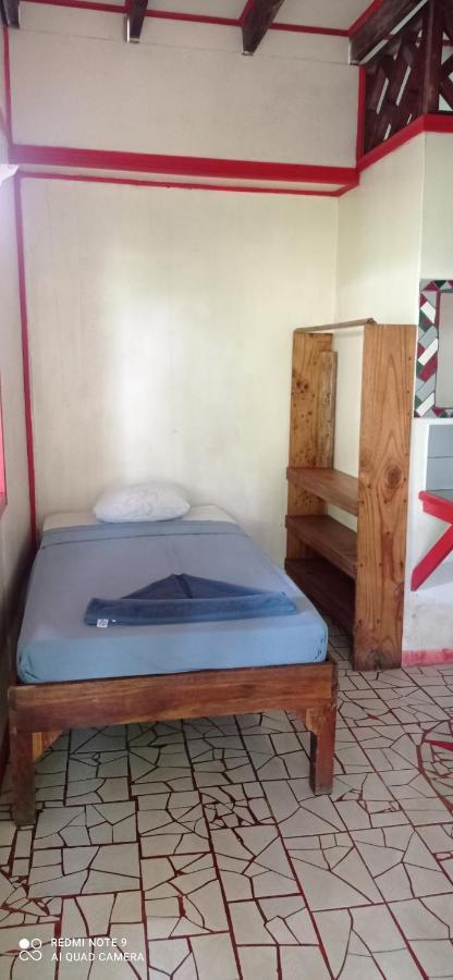 Отель Cabinas Talamanca Sa Puerto Viejo de Talamanca Экстерьер фото