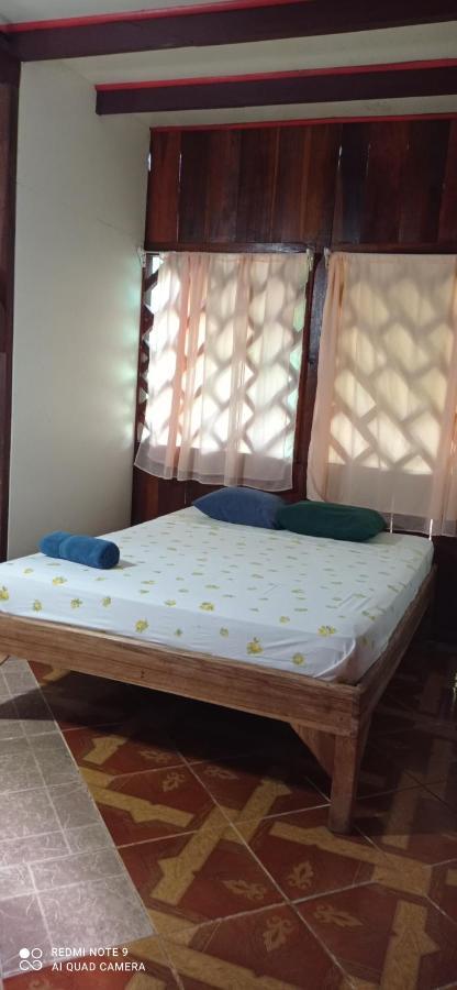 Отель Cabinas Talamanca Sa Puerto Viejo de Talamanca Экстерьер фото